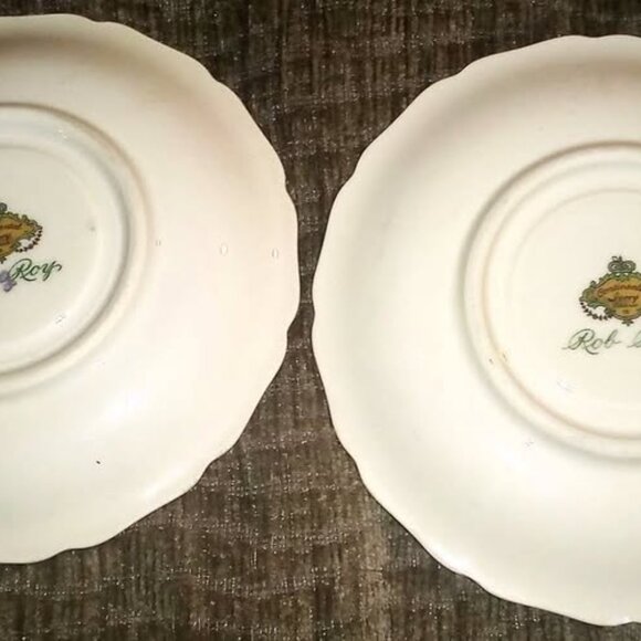 Rosenthal Continental Ivory Rob Roy Floral Gold Rimmed Saucers - Set Of 2 - Picture 2 of 2
